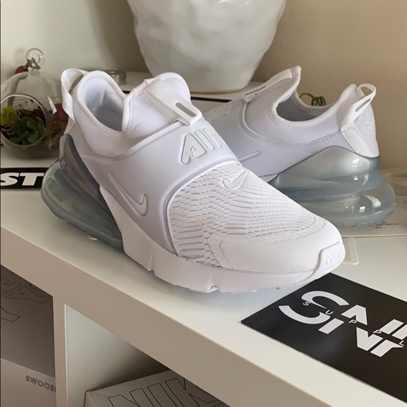 NWT Nike Air Max 270 triple white - Picture 4 of 9